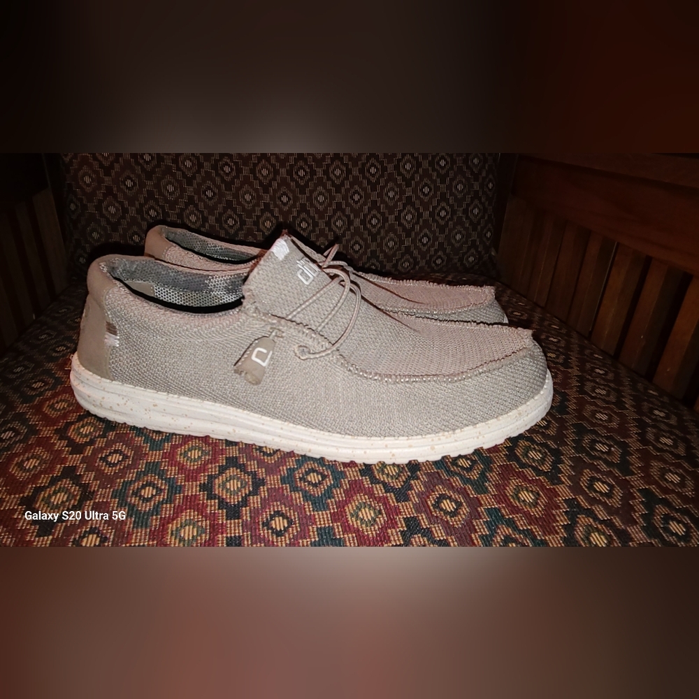 Hey dude shies men's 12